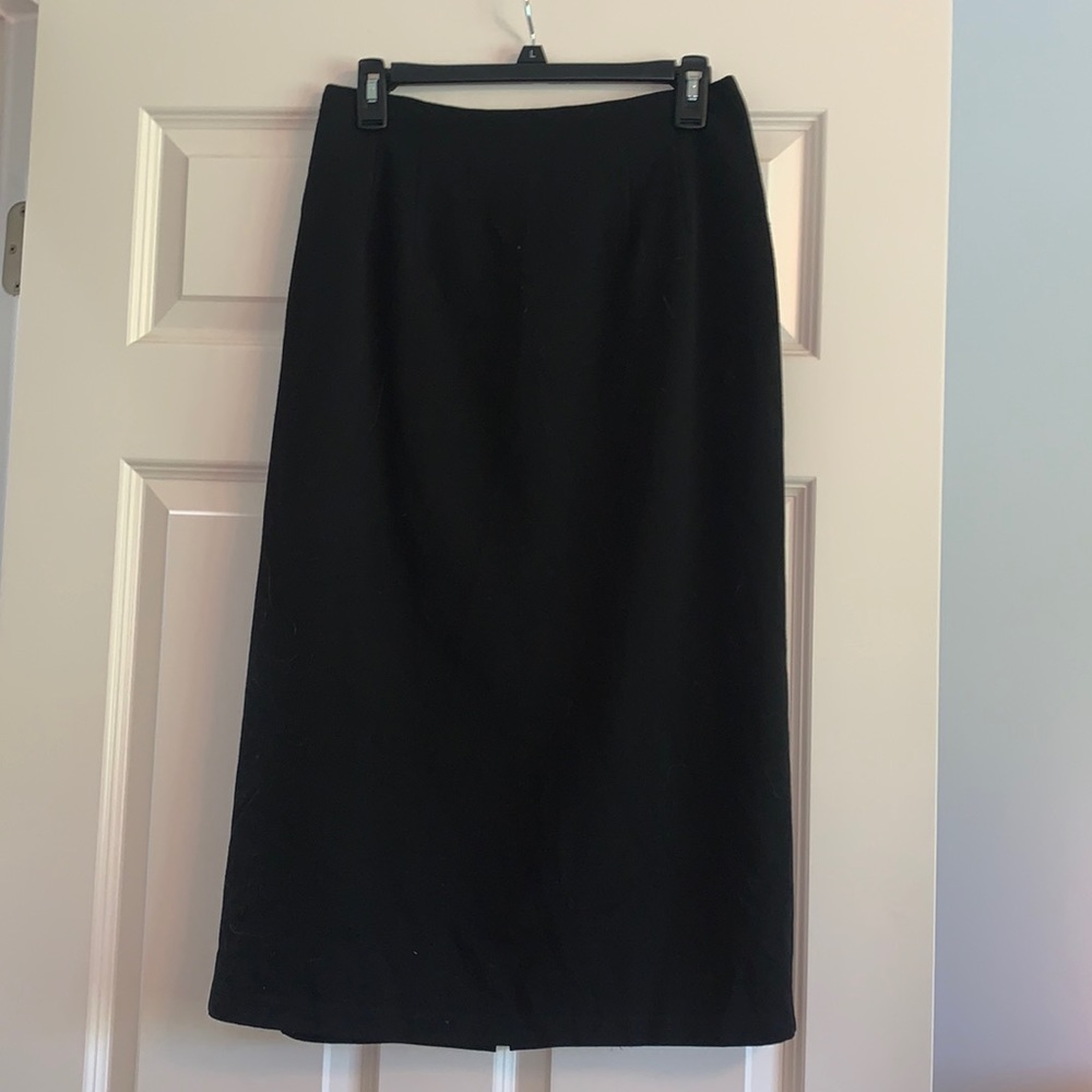 Briggs Petite Black Skirt